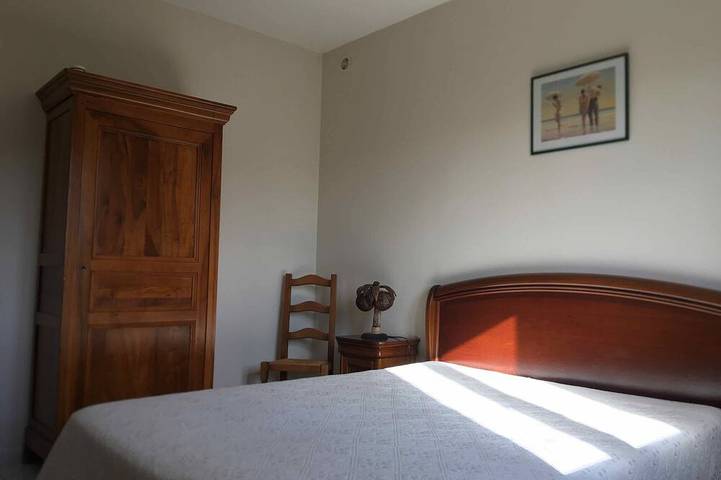 Location de vacances pour 8 personnes, avec sauna ainsi que terrasse et jardin à La Roquebrussanne - 3