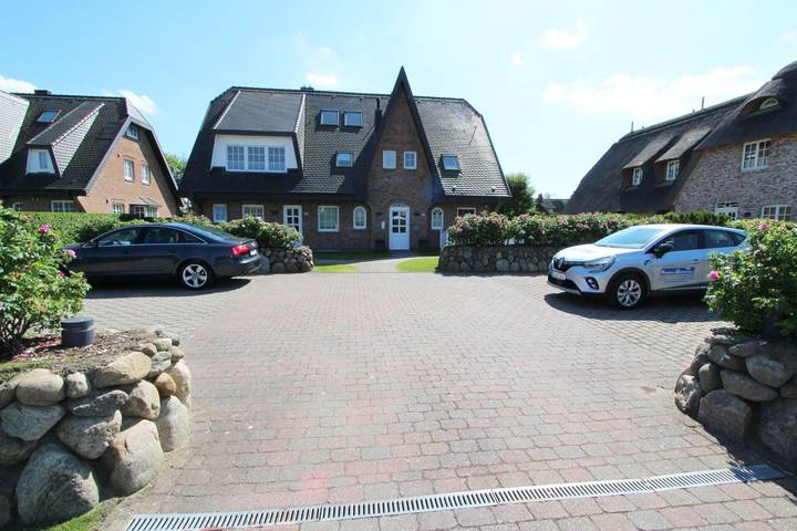 Ganze Wohnung, Geschmackvoll gestaltetes Ferienappartement im Ober- und Dachgeschoss in Nordfriesische Inseln (Schleswig-Holstein) (Schleswig-Holstein), Wenningstedt
