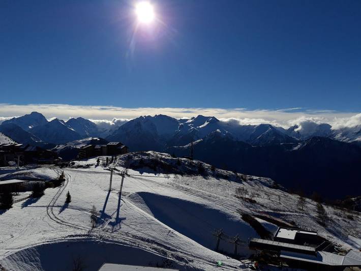 Gîte pour 4 personnes, avec balcon dans Office de Tourisme de l'Alpe d'Huez - 2