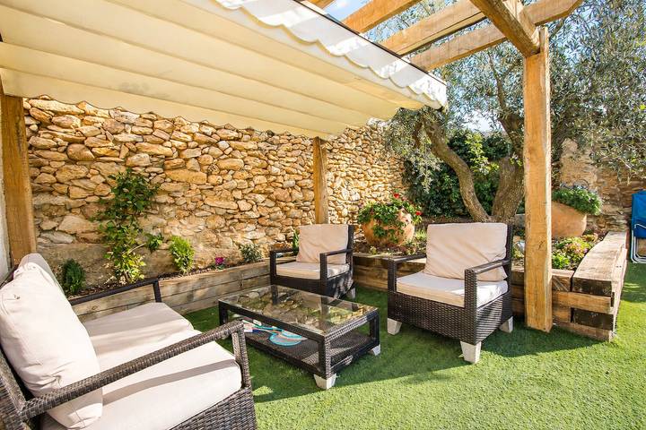 Casa rural para 18 personas, con jardín en Bajo Penedés - 2