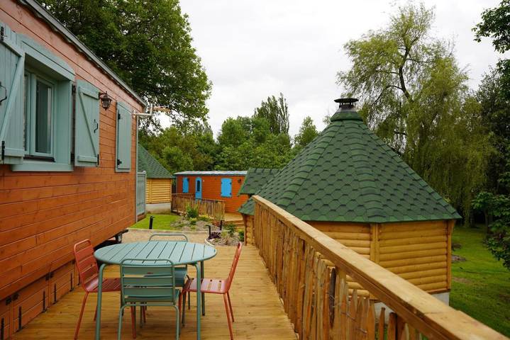 Camping pour 5 personnes, avec terrasse et vue ainsi que sauna et jardin dans l' Aisne - 3