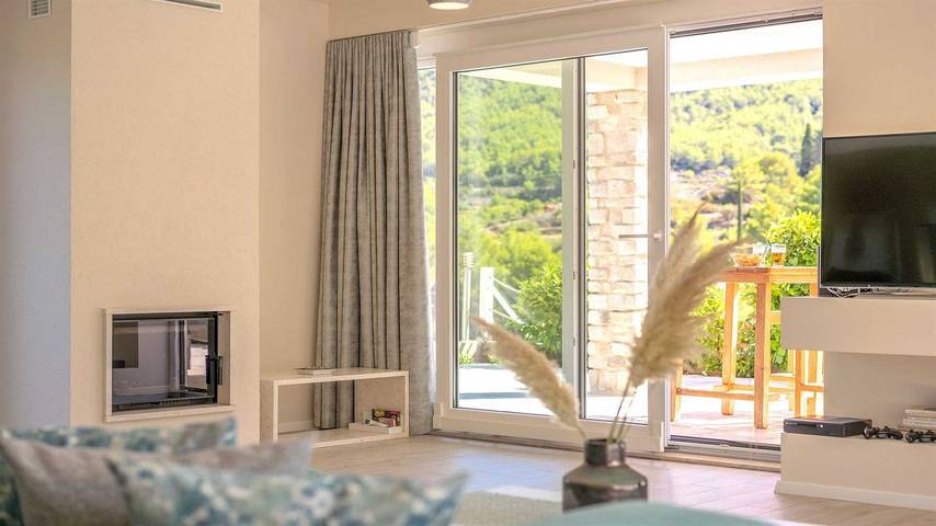 Ferienhaus für 20 Personen, mit Sauna und Pool sowie Terrasse
