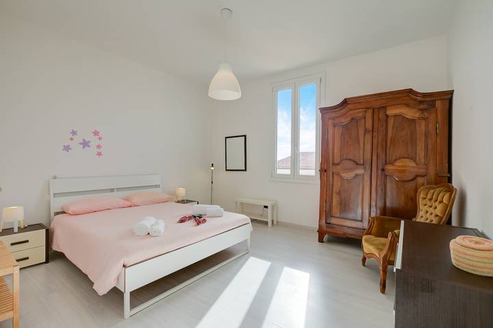 Gîte pour 5 personnes, avec balcon à San Remo - 4