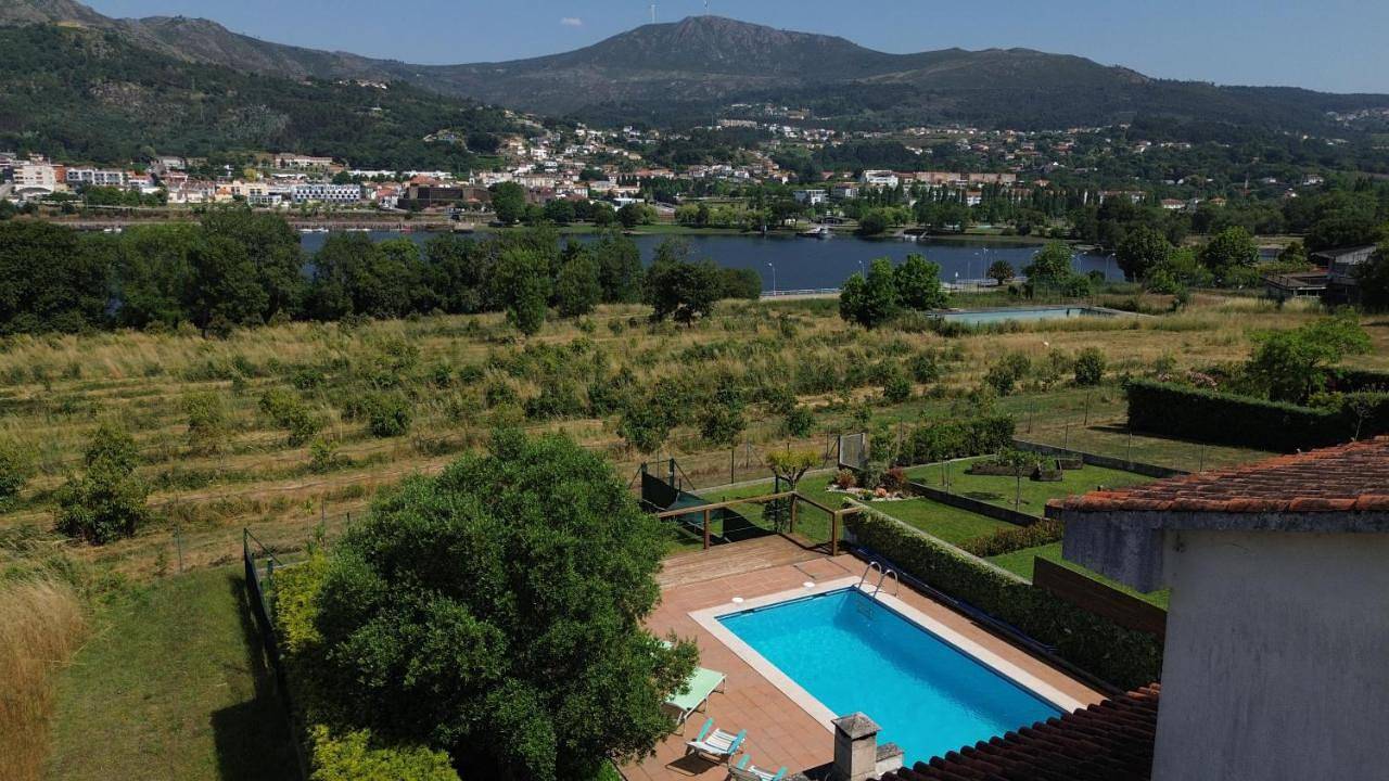 Casa con piscina a orilla del Rio Miño in Tomiño, Provincia de Pontevedra