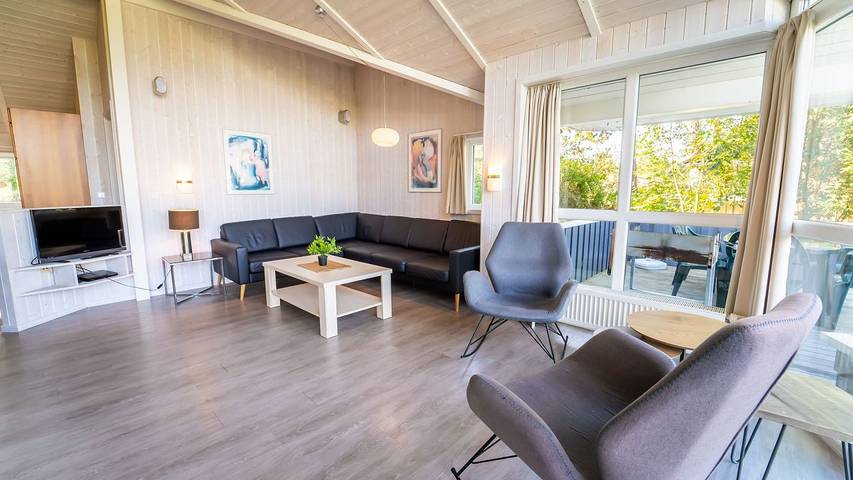 Ferienhaus für 6 Personen, mit Sauna und Garten sowie Whirlpool und Terrasse in der Lübecker Bucht - 3