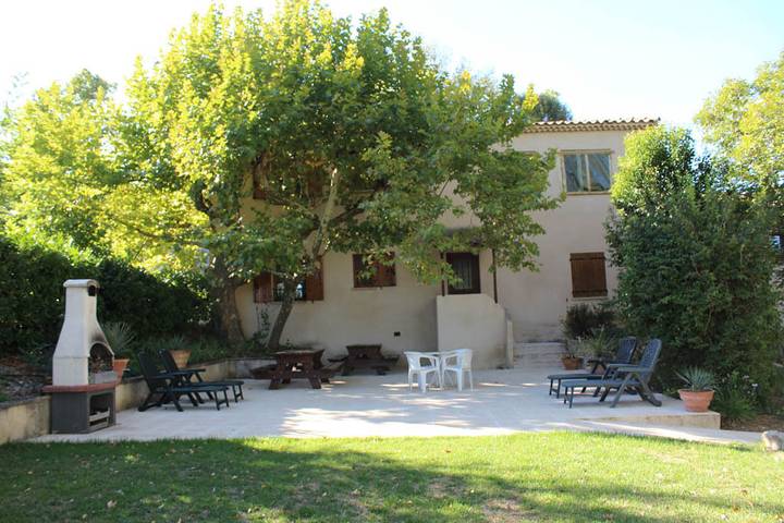 Maison de vacances pour 6 personnes, avec Terrasse et Jardin à Oraison