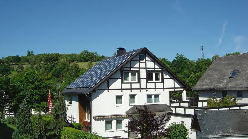 Ferienwohnung für 7 Personen, mit Pool und Garten sowie Terrasse - 1