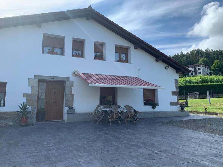 Location de vacances pour 7 personnes, avec vue et jardin à Busturia - 4