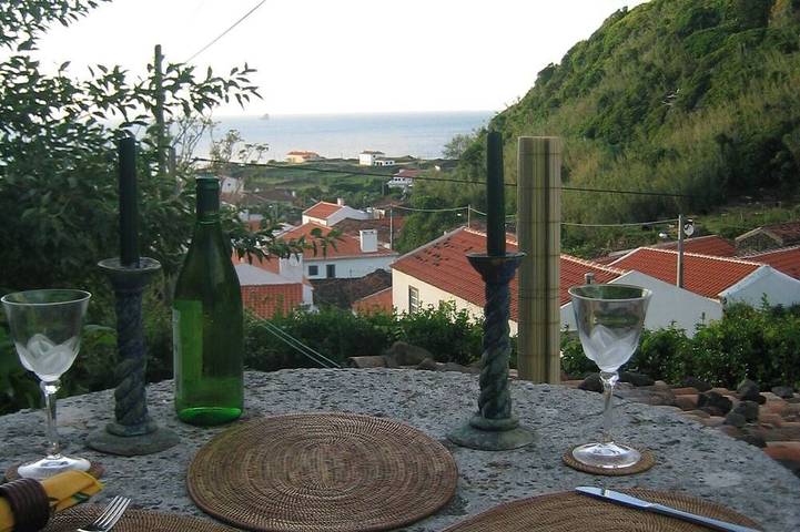 Sea views over Europe's westmost village - Faja Grande, Flores Island in Fajã Grande, Flores (Azoren)