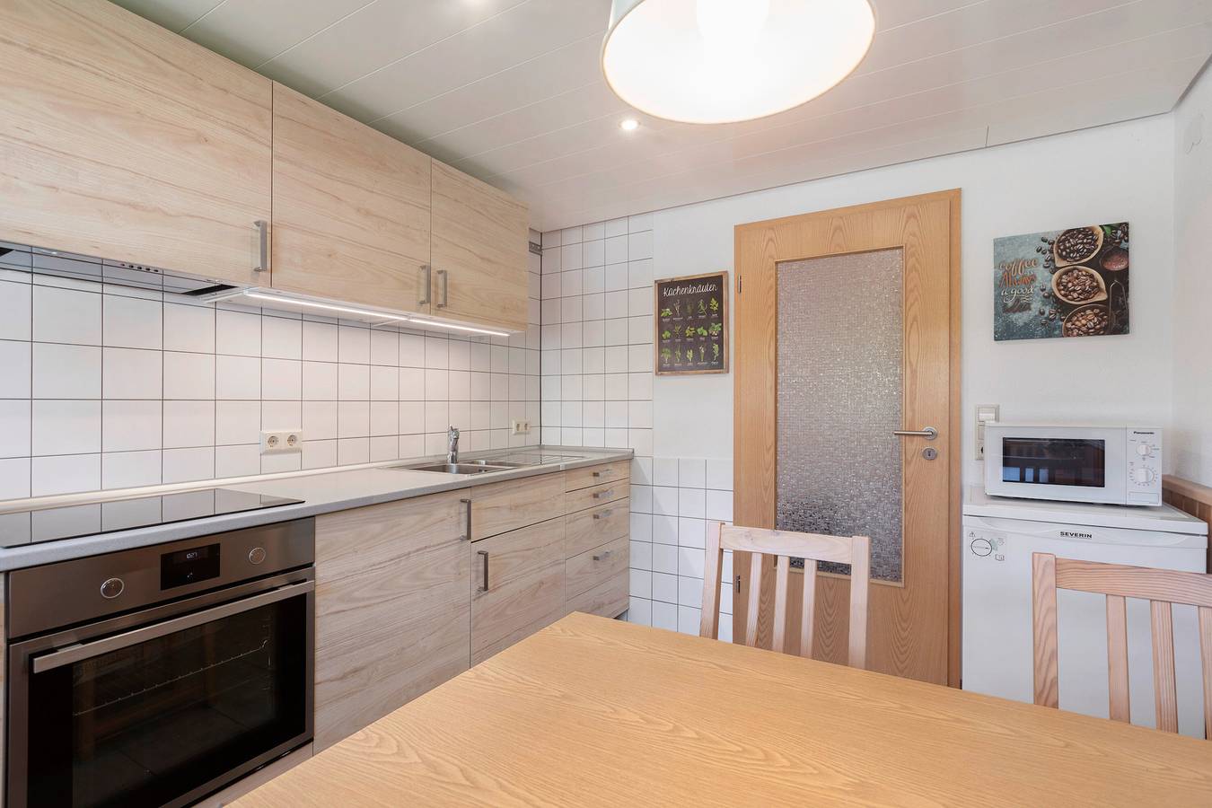 Entire apartment, Holiday Apartment '20' with Mountain View, Shared Terrace and Wi-Fi in Suedlicher Schwarzwald, Todtnau