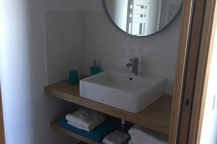 Apartamento entero, Vista excepcional bahía de Pinarello y agujas bavella piscina privada in Pinarellu, Zonza