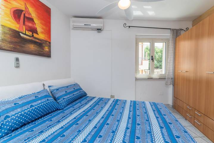 Ferienhaus Casa Pier mit Klimaanlage und Terrasse in Siniscola, Nuoro Provinz