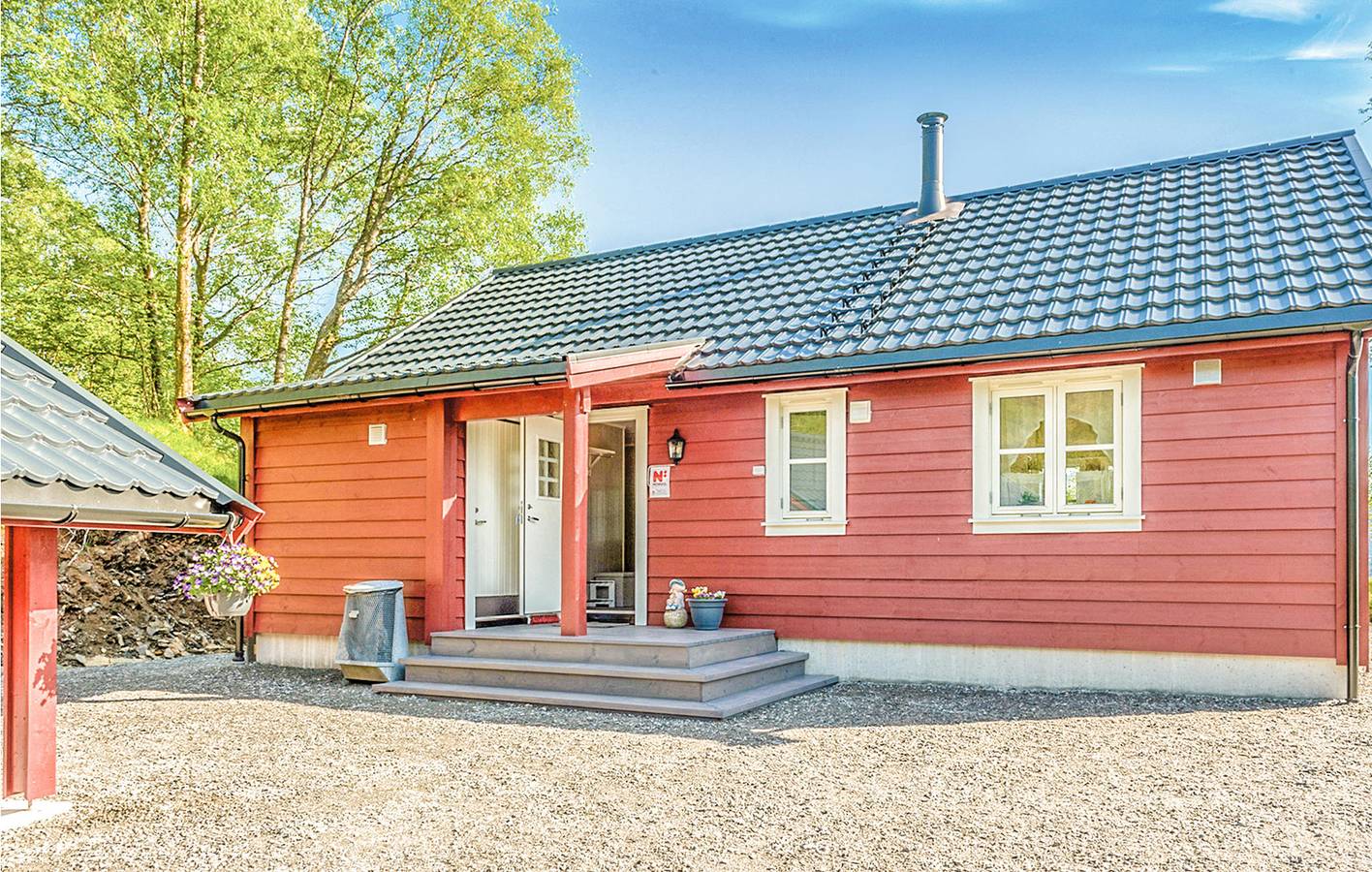 Ferienhaus für 6 Personen mit Terrasse in Naustdal