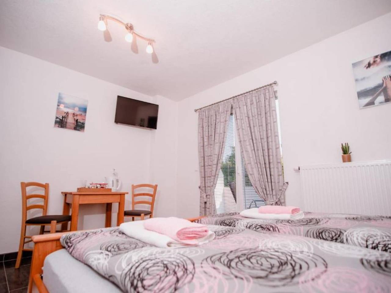 Appartamento vacanze a Korenica a partire da 75€ a notte