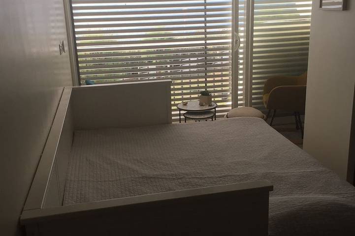 Apartamento entero, Completely renovated apartment. Front row sea view in La Grande-Motte, Costa mediterránea (Francia)