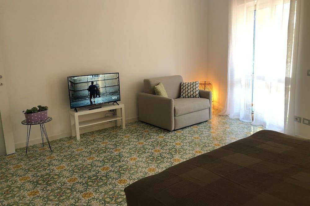 Apartamento entero, Casa Mami - Luxury Apartment and Pool - Center of Sorrento in Sorrento, Provincia de Nápoles