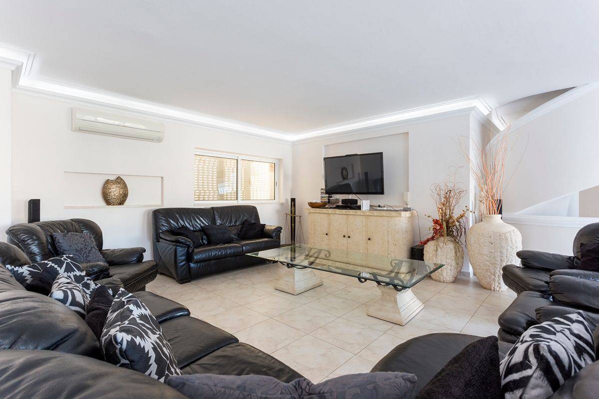 Villa pour 20 personnes avec jardin in Luz (Lagos), District de Faro