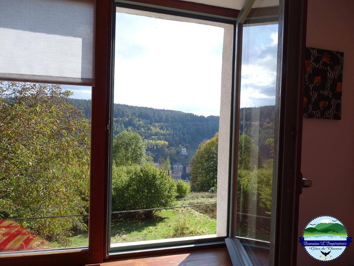 Appartement entier, Domaine L'Impératrice in Plombières-les-Bains, Parc naturel régional des Ballons des Vosges
