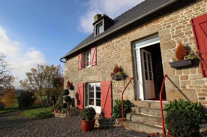 Gîte pour 4 personnes, avec jardin, animaux acceptés à Saint-Laurent-de-Terregatte