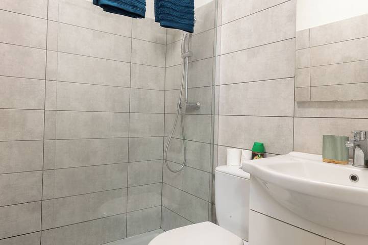 Appartement entier, Cozy appartment-Centre ville Place d'Erlon- 5min Gare Centre - 2min Tram in Reims, Marne