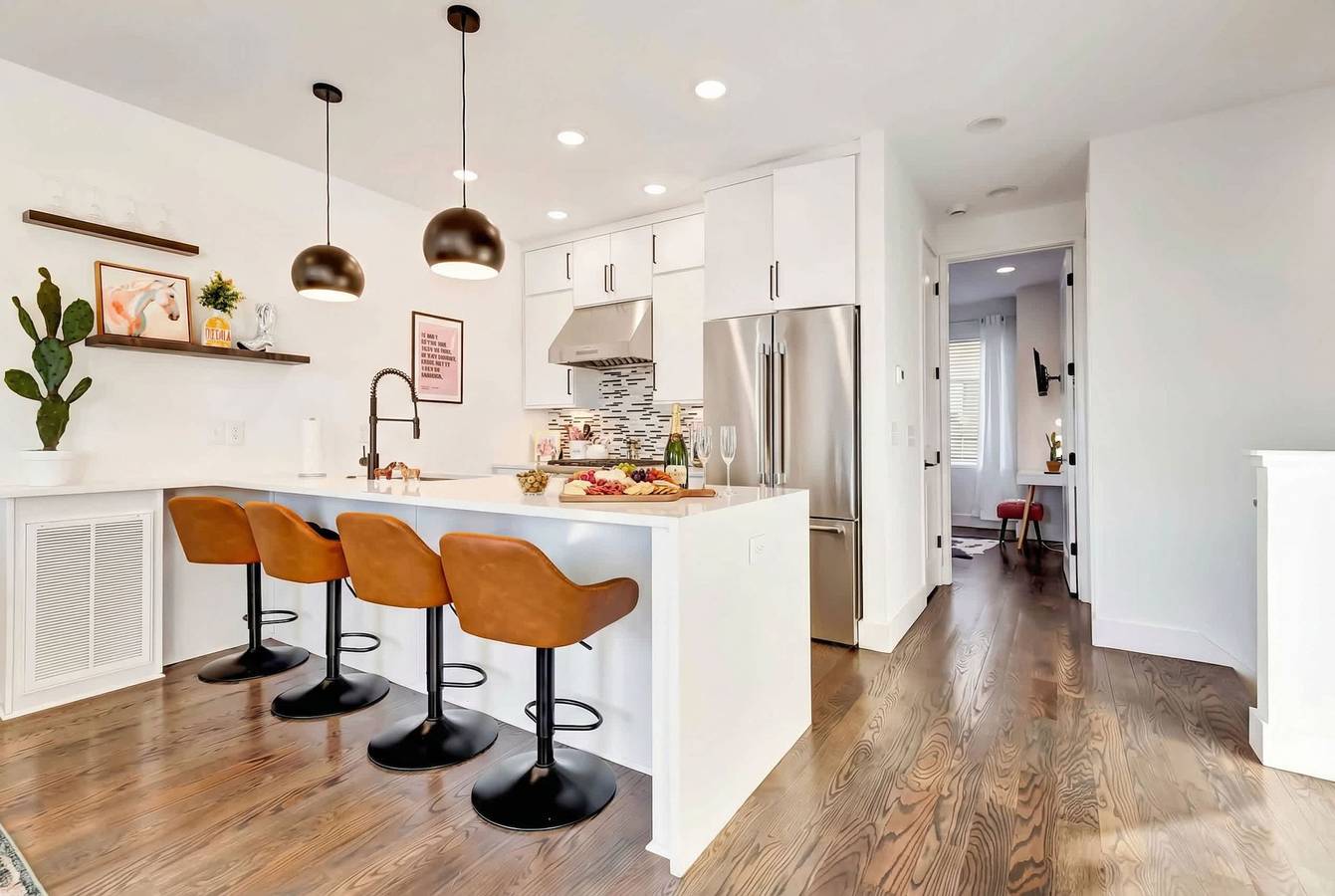 Downtown Nashville Hot Tub Game Room Karaoke in Nashville, Tennessee