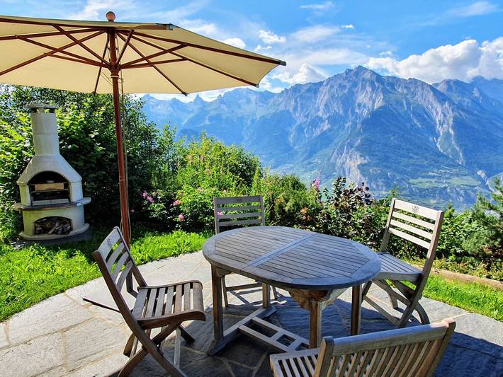 Location de vacances pour 5 personnes, avec terrasse et jardin à Nendaz - 4