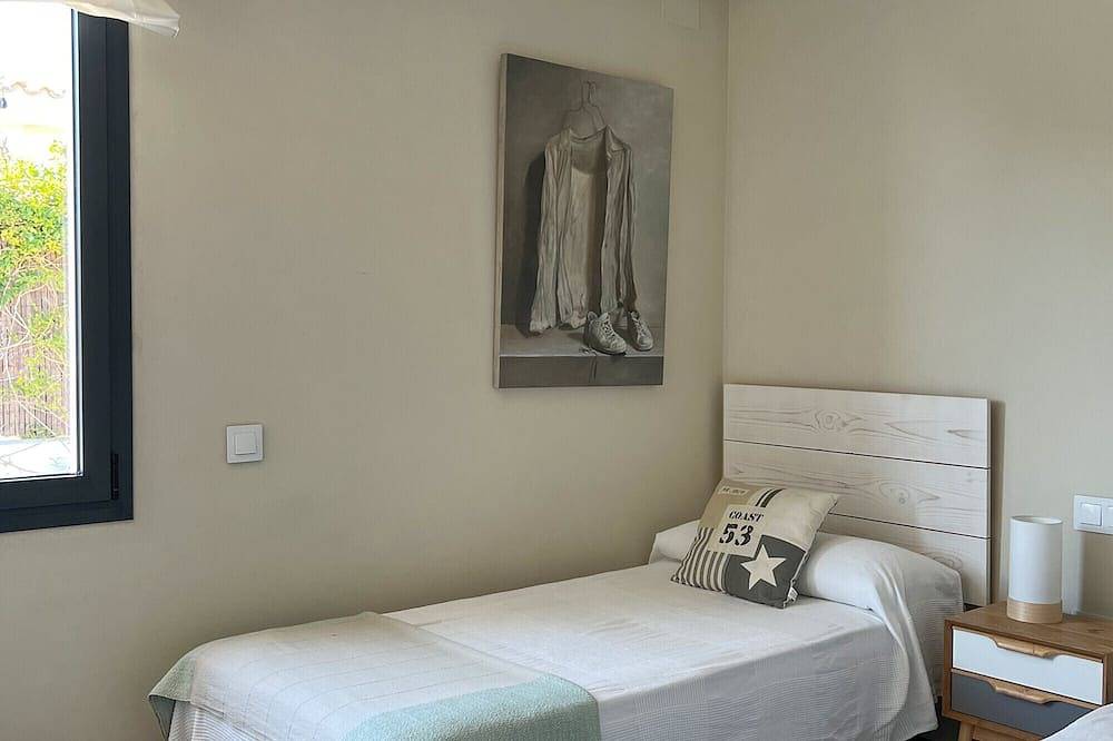 Aguadulce. Primera línea de playa con estilo in Roche, Conil de la Frontera