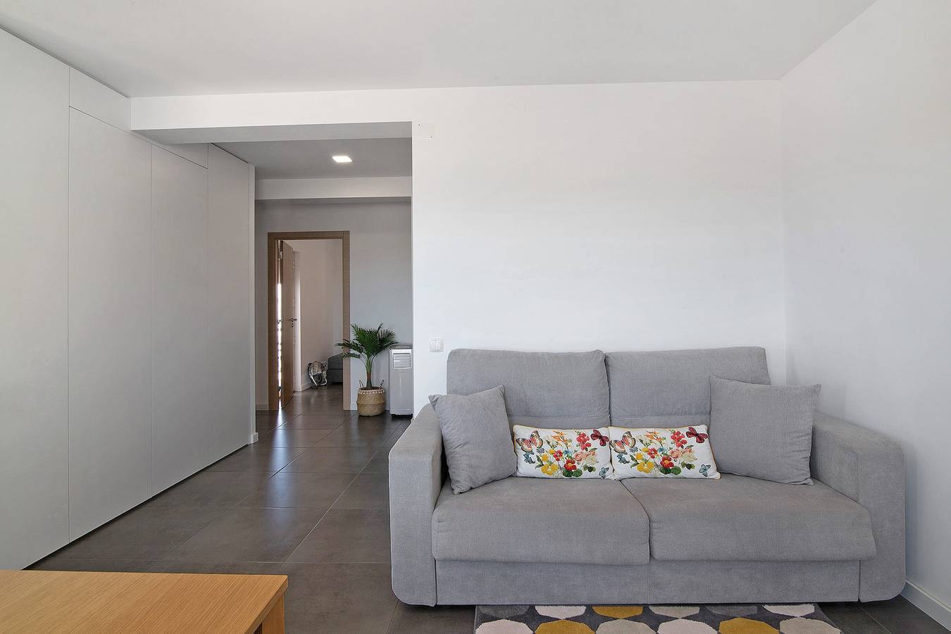 Appartement entier, Appartement Sunshine avec vue sur la mer, balcons et Wi-Fi. in Armação de Pêra (costa), Armação de Pera