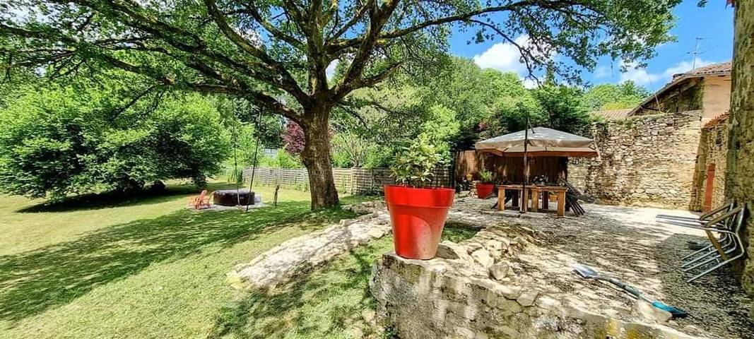 Location de vacances pour 5 personnes, avec vue et jardin à Marval - 3