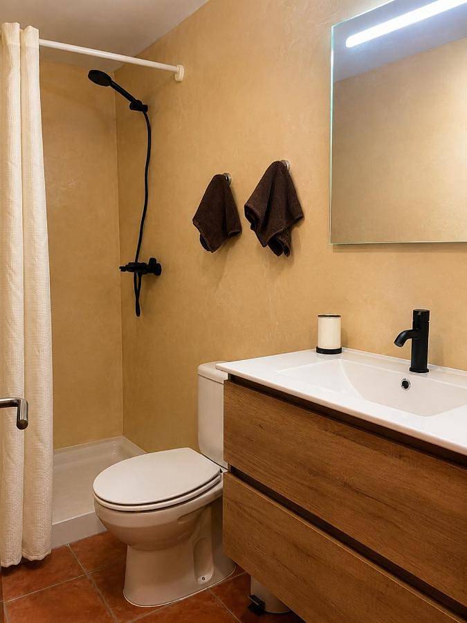 Gîte pour 4 personnes, avec balcon, animaux acceptés à Besalú - 4