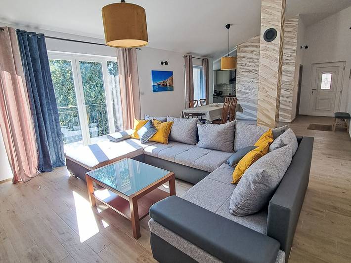 Ferienwohnung für 7 Personen, mit Terrasse und Garten sowie Ausblick in Pula-Medulin - 2