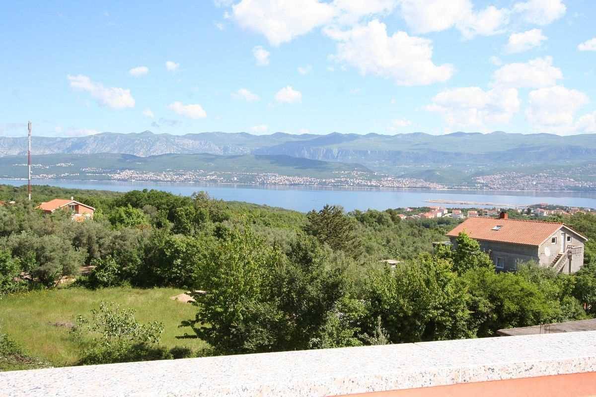 Apartamento entero, Apartments Mahmutović Fehima 10017-A1 in Poljé, Krk (isla)