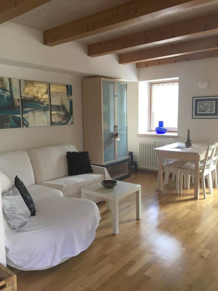 Location de vacances pour 4 personnes, avec vue et balcon à Canal San Bovo