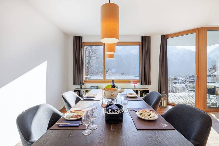 Appartement entier, Appartement de vacances pour 5 personnes avec terrasse in Sent, Lower Engadine