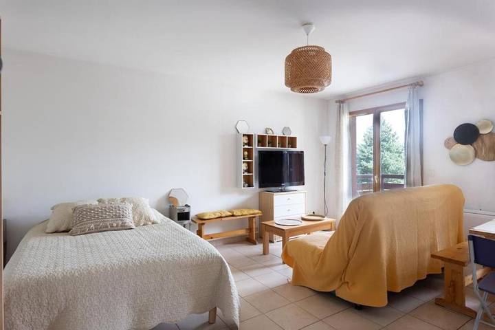 Gîte pour 4 personnes, avec Terrasse dans Station de Laye