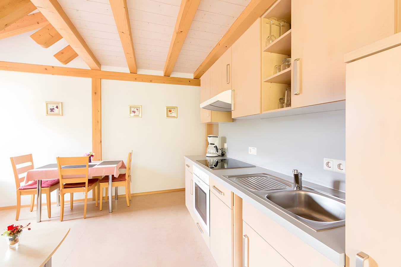 Ganze Wohnung, Ferienwohnung 'Bergblick' in Obermünstertal, Münstertal