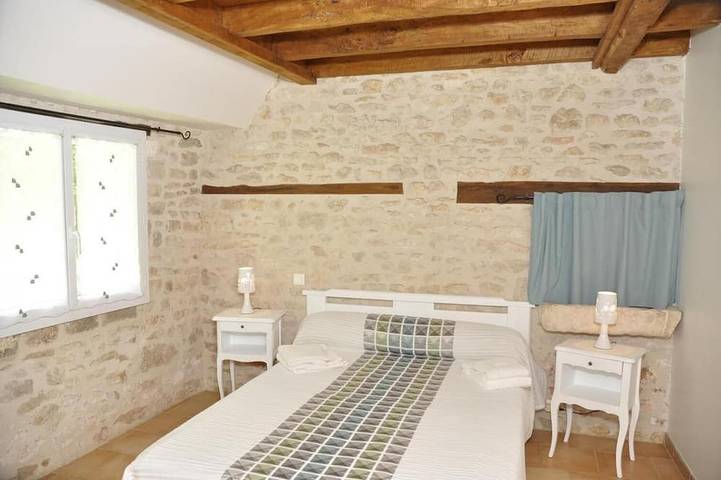 Location de vacances pour 4 personnes, avec jardin, animaux acceptés à Lacave - 2