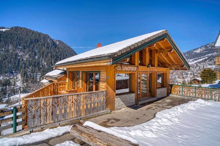 Chambre d’hôte pour 2 personnes, avec Balcon ainsi que Terrasse et Vue à Chatel