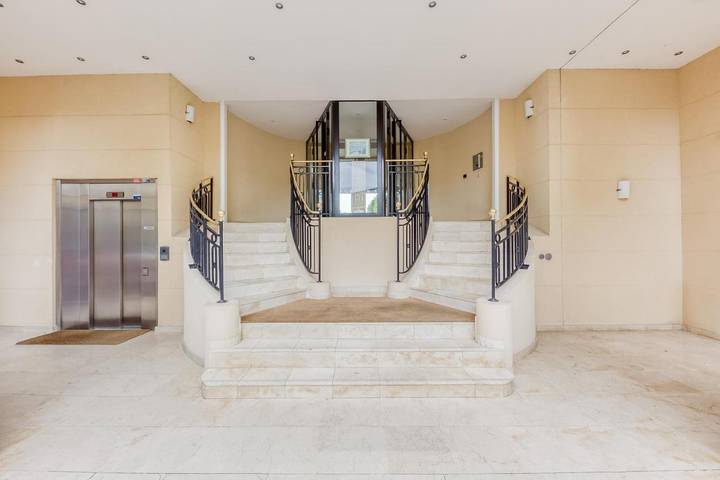 Gîte pour 4 personnes, avec terrasse et vue dans Gare Du Val D Europe - 4