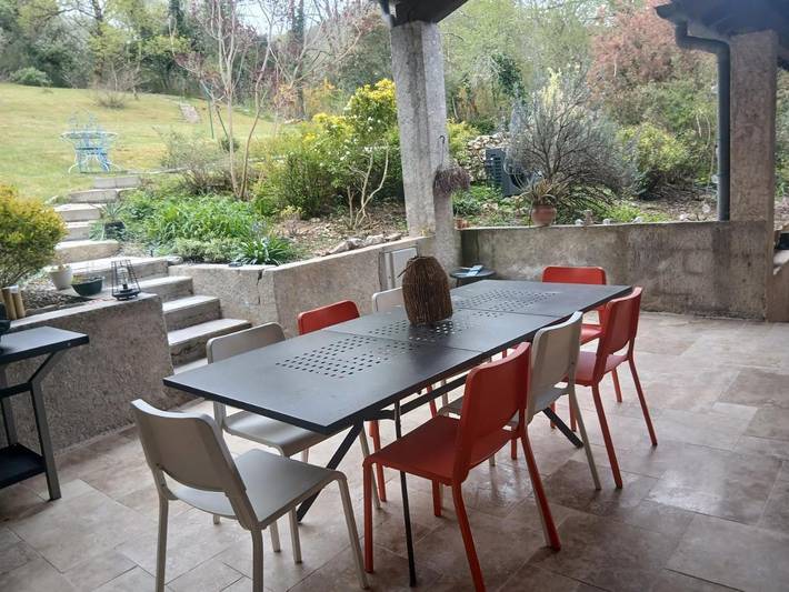 Location de vacances pour 6 personnes, avec jardin ainsi que piscine et vue à Bruniquel - 2