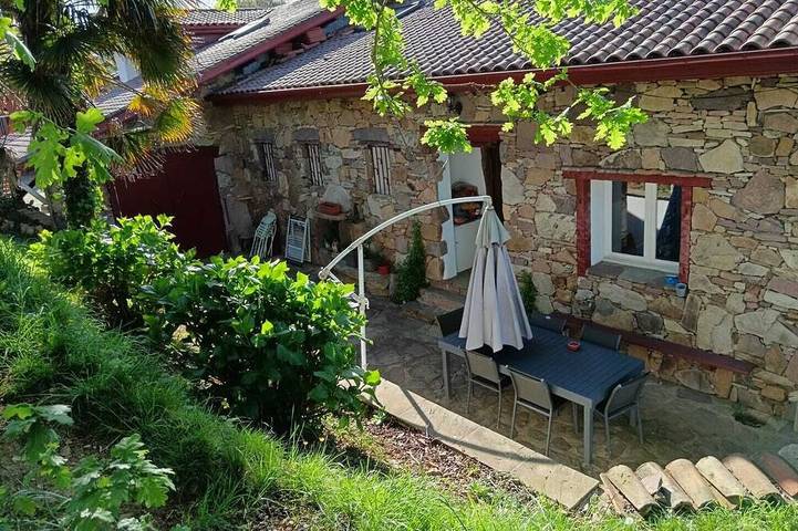 Maison de vacances pour 7 personnes, avec Terrasse et Jardin