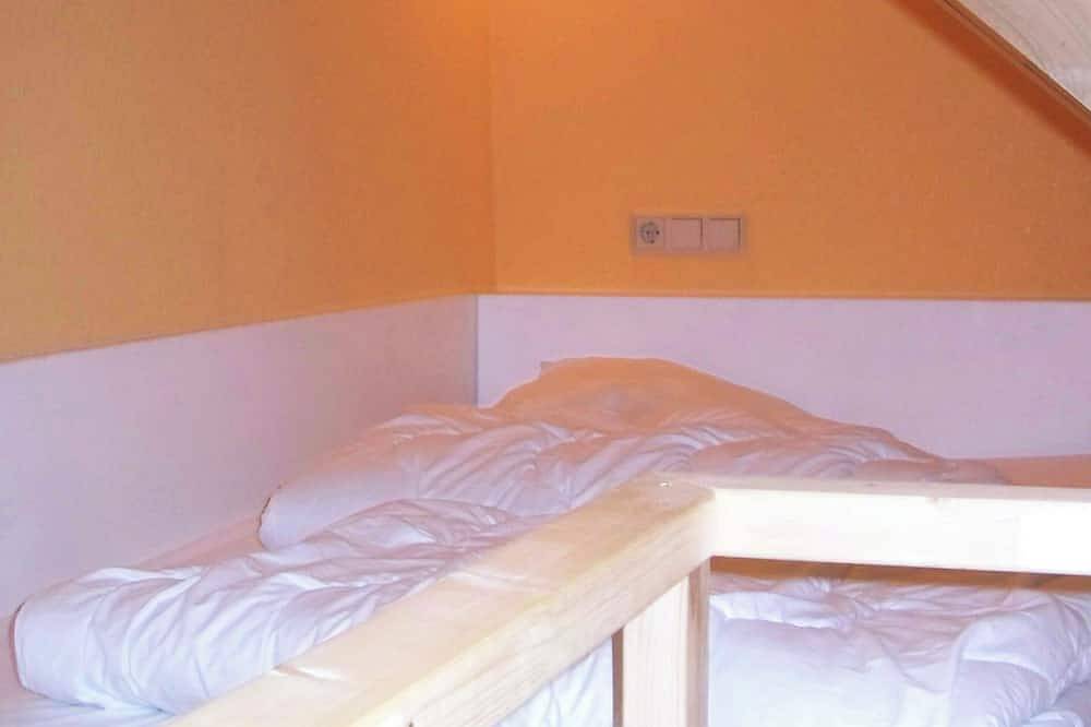 Ganze Wohnung, Meggi's Farm, Apartment Abendrot, Herrliche Wanderrouten am Rothaarsteig in Eschenburg, Naturpark Lahn-Dill-Bergland