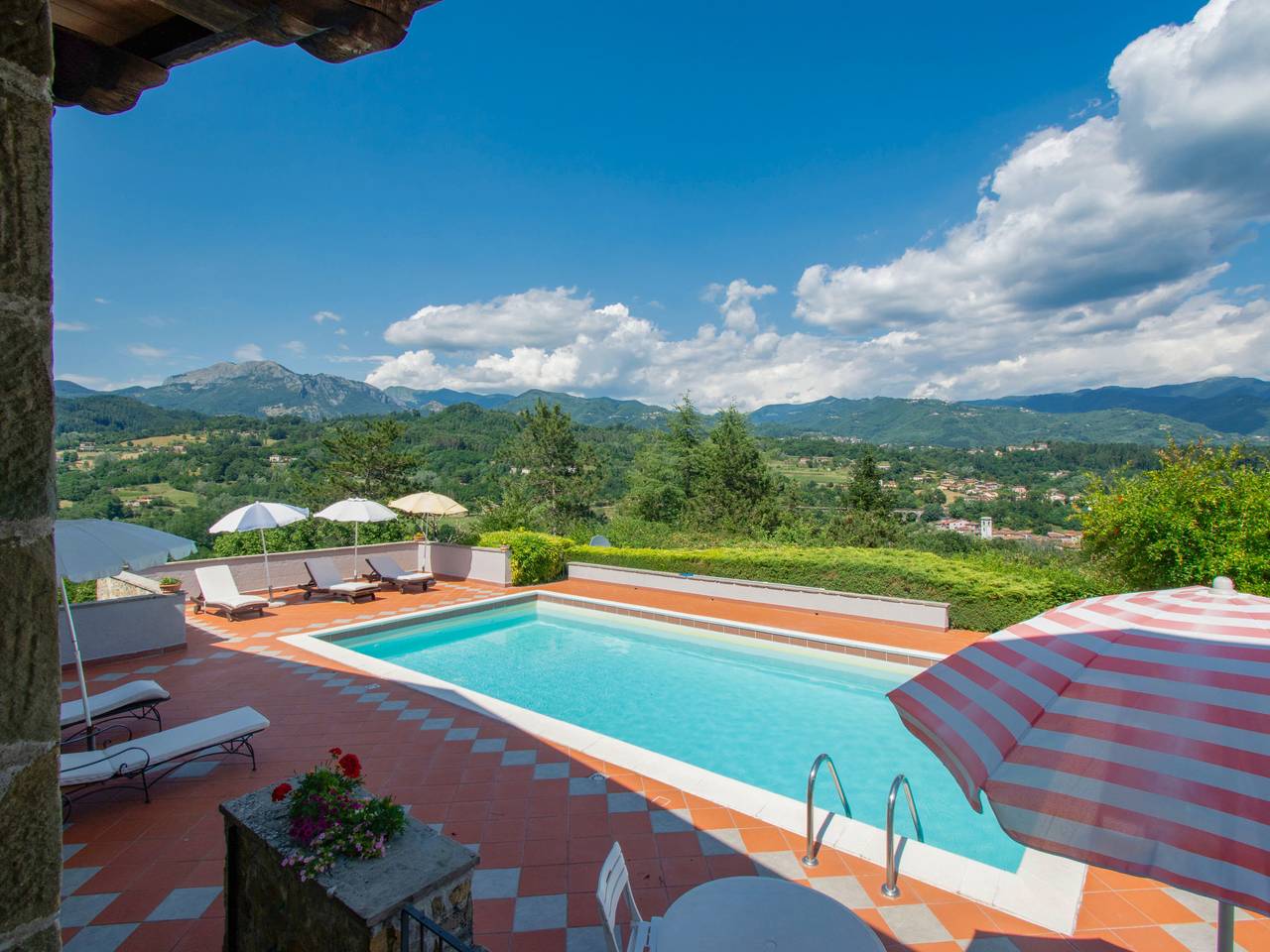 La Terrazza Rosata in Camporgiano, Garfagnana