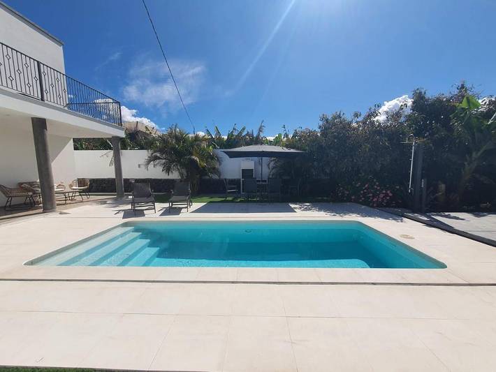 Casa rural para 4 personas, con vistas y balcón además de piscina y jardín en Los Llanos de Aridane - 2