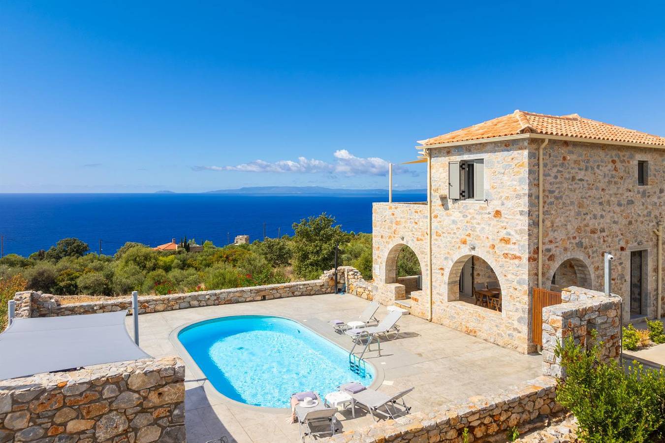 Villa Dioni Ena in Messenia region