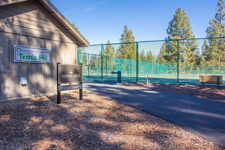 Vacation rental for 10 people, with terrace and hot tub in Sunriver