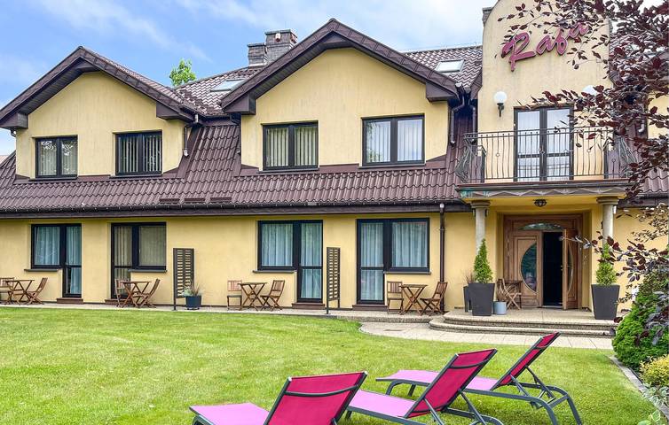 Ferienwohnung für 5 Personen, mit Terrasse und Pool