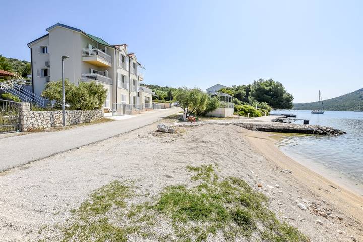 Ganze Wohnung, Apartments Silvana in Rogoznica, Šibenik-Knin