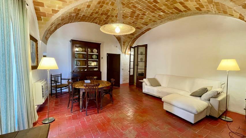Casa rural para 4 personas, con jardín y balcón en Castellón de Ampurias - 4