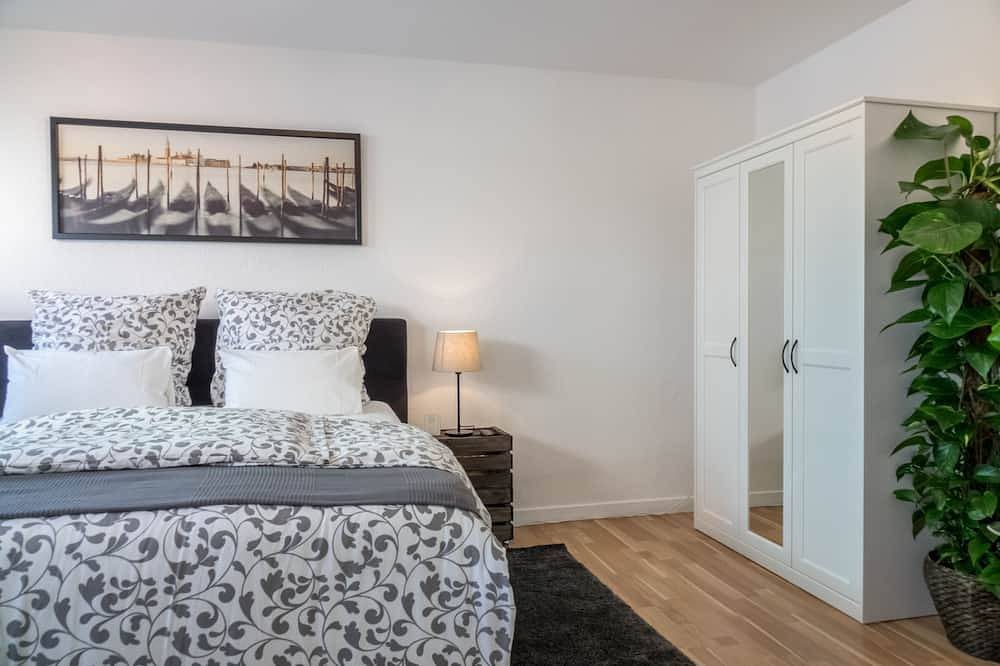 Entire apartment, Modern university/business apartment near Hbf & Stadthalle in Wuppertal, Bergisch region